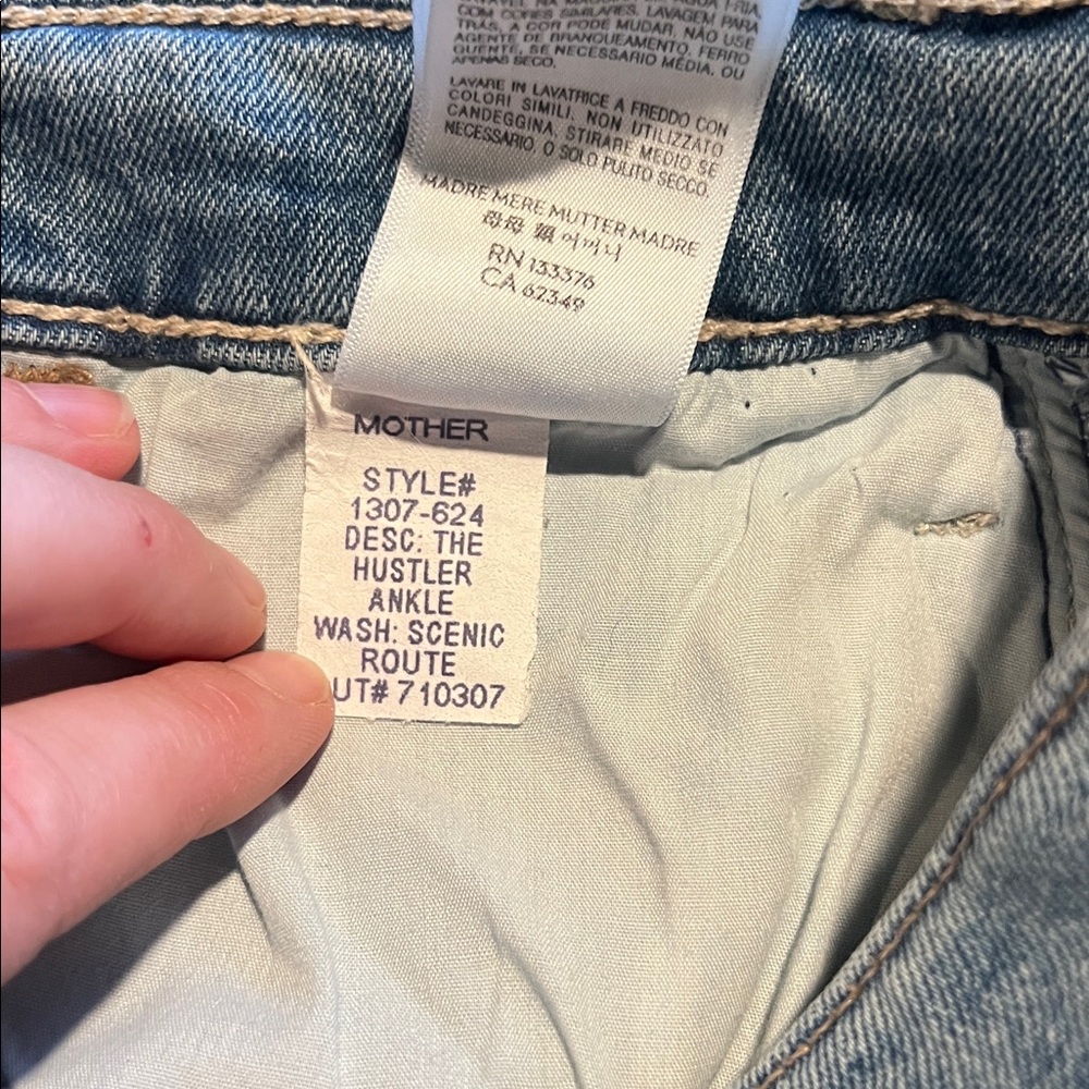MOTHER Light Blue Ankle Crop Jeans - Picture 5 of 8